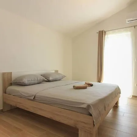Seve Ii Comfortable Holiday Holiday home Pula
